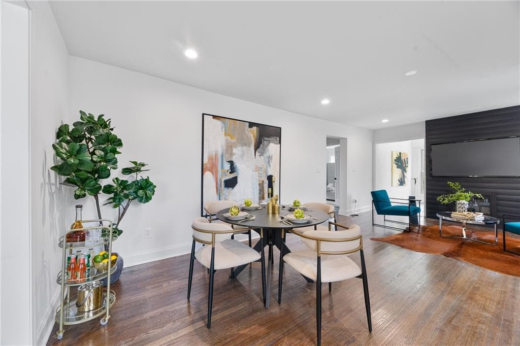 5 bedroom, 3 bathroom, 2,824 sq ft single family residence for sale at 1870 Avon Avenue, Atlanta, GA 30311 — photo 7