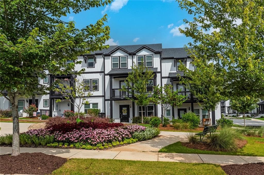 4 bedroom, 4 bathroom, 2,535 sq ft townhouse for sale at 708 Mulberry Walk, Woodstock, GA 30188 — photo 3