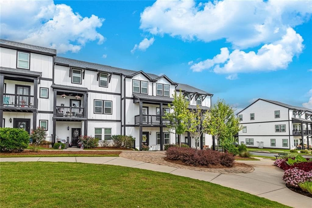 4 bedroom, 4 bathroom, 2,535 sq ft townhouse for sale at 708 Mulberry Walk, Woodstock, GA 30188 — photo 5