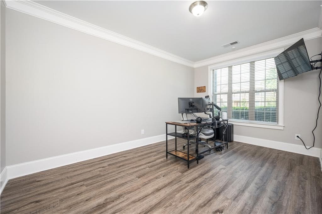 5 bedroom, 4 bathroom, 3,626 sq ft single family residence under contract at 1511 Silver Mist Circle, Powder Springs, GA 30127 — photo 7