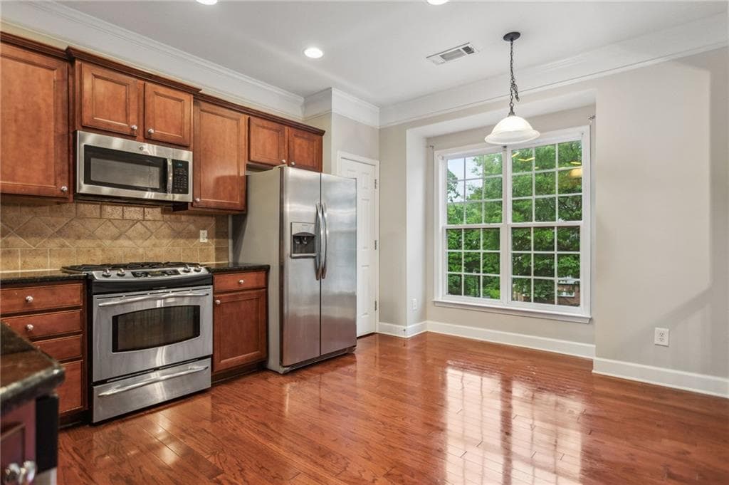 3 bedroom, 4 bathroom, 1,845 sq ft townhouse for rent at 2263 Limehurst Drive, Brookhaven, GA 30319 for $3,500 a month — photo 8