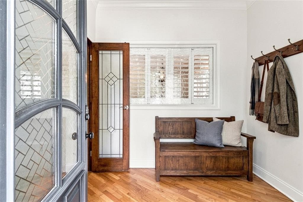 3 bedroom, 2 bathroom, 1,476 sq ft single family residence for sale at 574 Wabash Avenue, Atlanta, GA 30312 — photo 3