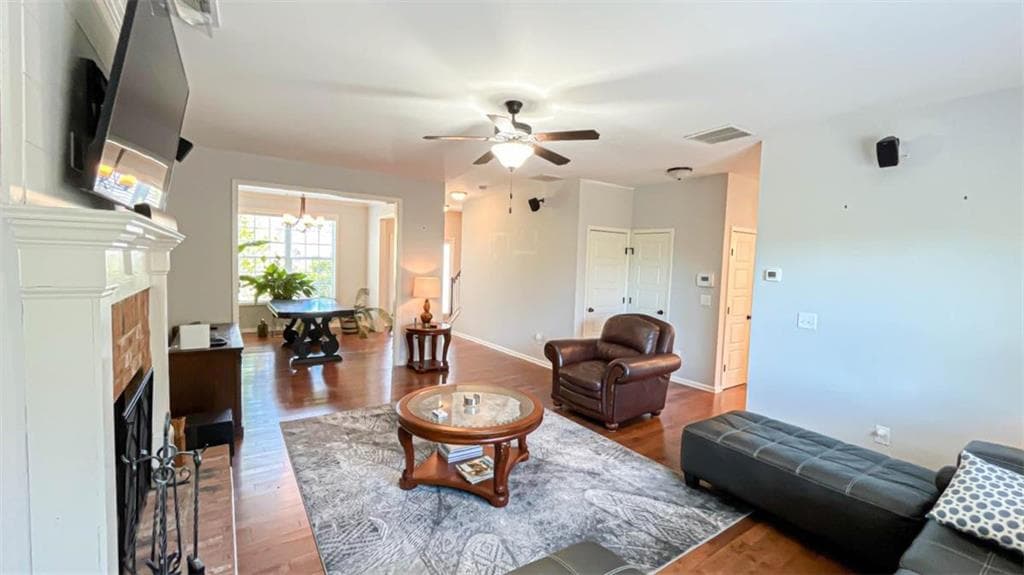 4 bedroom, 3 bathroom, 2,160 sq ft single family residence for sale at 3835 Hawk Tail Drive, Loganville, GA 30052 — photo 5