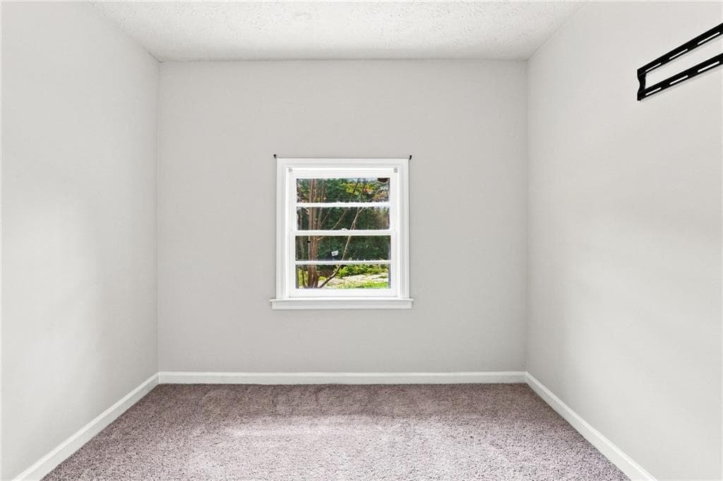 3 bedroom, 1 bathroom, 928 sq ft single family residence for sale at 3350 Center Street, Austell, GA 30106 — photo 8