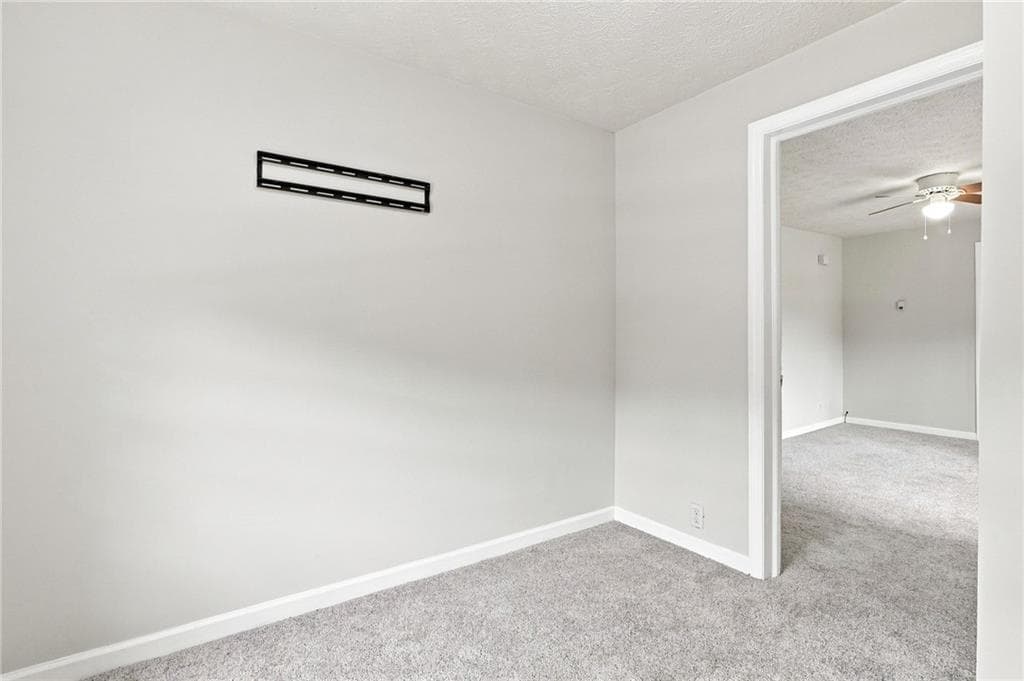 3 bedroom, 1 bathroom, 928 sq ft single family residence for sale at 3350 Center Street, Austell, GA 30106 — photo 9