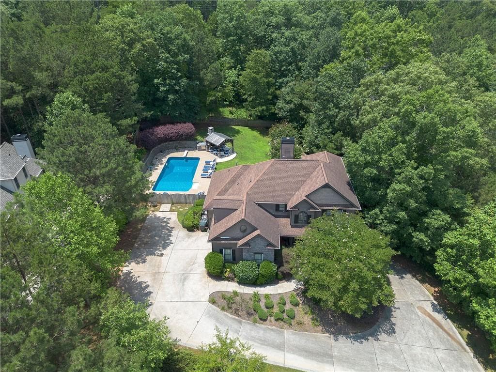 4 bedroom, 5 bathroom, 2,779 sq ft single family residence under contract at 213 Montana Way, Canton, GA 30114