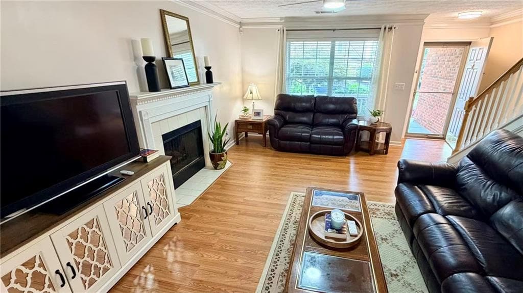 3 bedroom, 3 bathroom, 2,073 sq ft single family residence under contract at 2611 Watercrest Court, Marietta, GA 30062 — photo 10