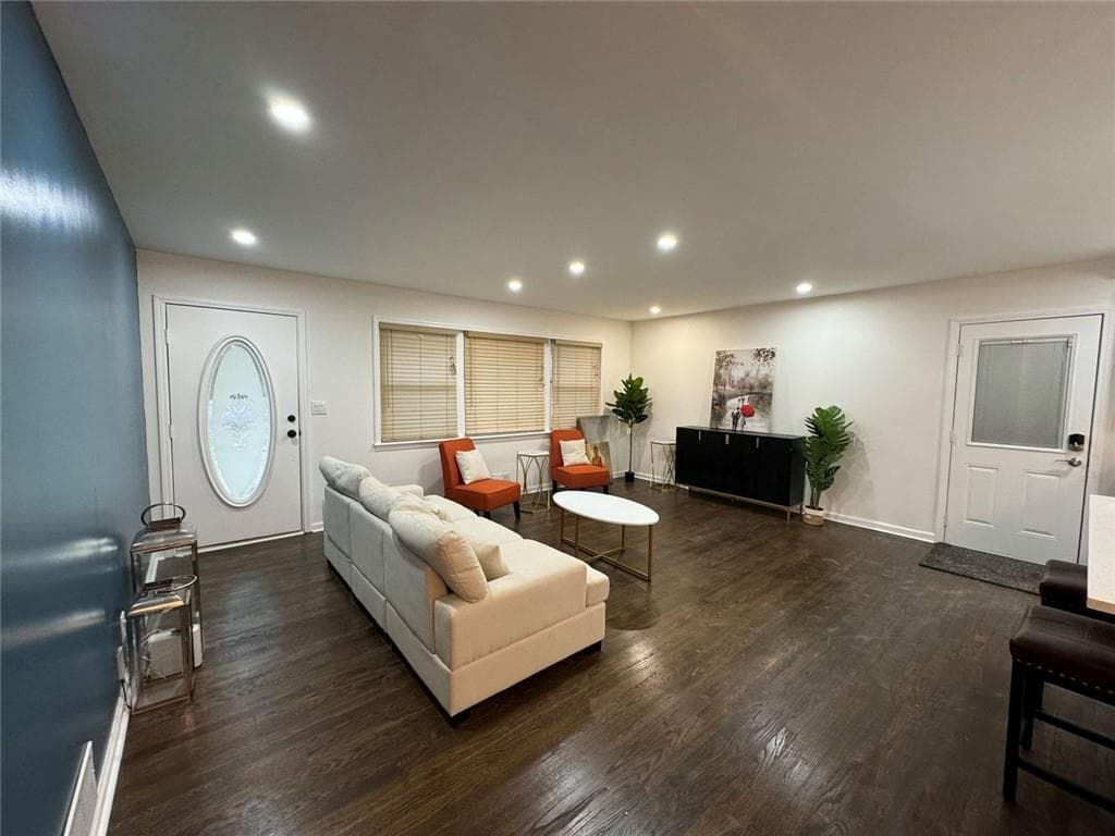 3 bedroom, 3 bathroom, 1,286 sq ft single family residence for sale at 2691 Westchester Drive, Atlanta, GA 30344 — photo 9