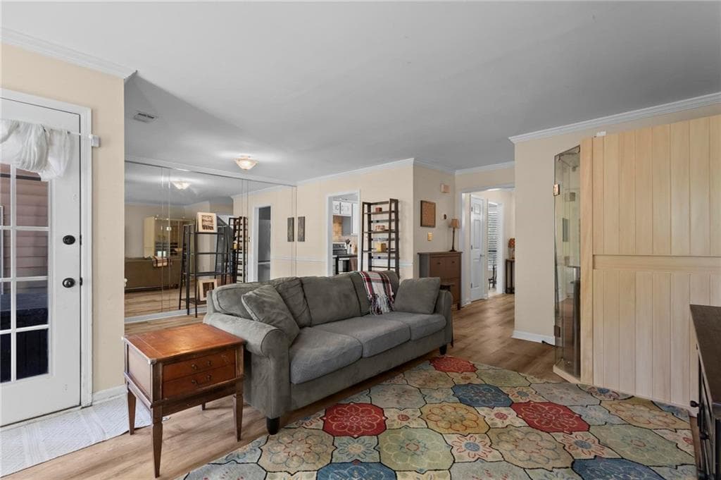 2 bedroom, 3 bathroom, 1,361 sq ft townhouse under contract at 573 Salem Woods Drive, Marietta, GA 30067 — photo 8