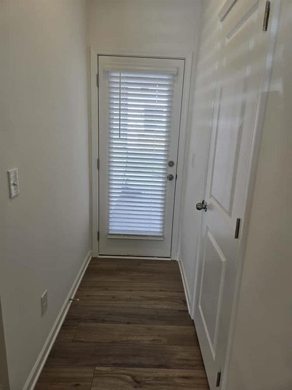 3 bedroom, 3 bathroom, 1,928 sq ft townhouse for sale at 140 Market Street, Bethlehem, GA 30620 — photo 6