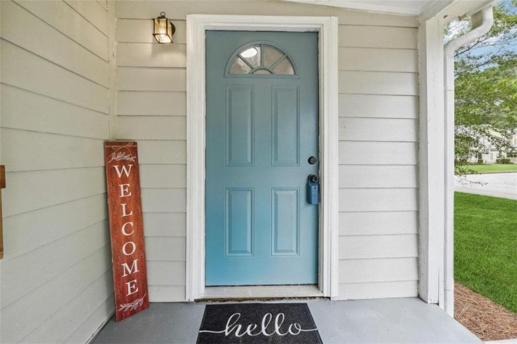 4 bedroom, 2 bathroom, 1,424 sq ft single family residence for sale at 309 Cowan Road, Conyers, GA 30094 — photo 2