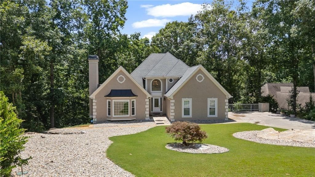 5 bedroom, 5 bathroom, 5,116 sq ft single family residence for sale at 3395 Summit Trail, Cumming, GA 30041