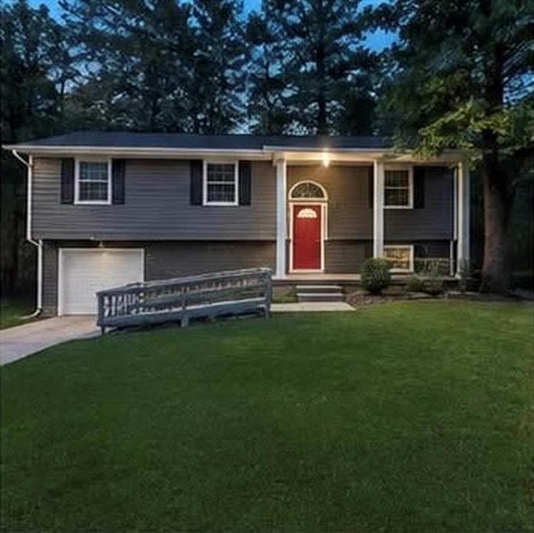 4 bedroom, 3 bathroom, 1,092 sq ft single family residence for rent at 2153 Cherokee Valley Circle, Lithonia, GA 30058 for $2,000 a month — photo 1 of 18