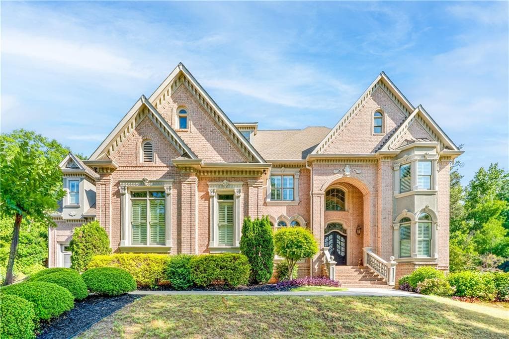 6 bedroom, 7 bathroom, 7,795 sq ft single family residence under contract at 1287 Adams Oaks Landing, Marietta, GA 30062