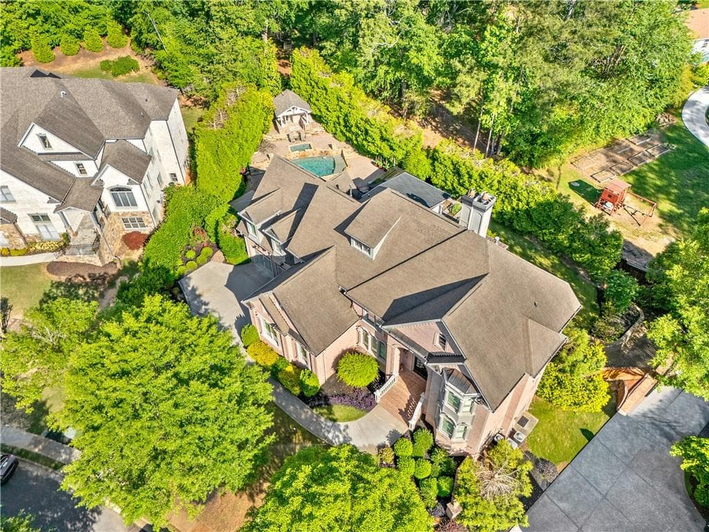 6 bedroom, 7 bathroom, 7,795 sq ft single family residence under contract at 1287 Adams Oaks Landing, Marietta, GA 30062 — photo 4
