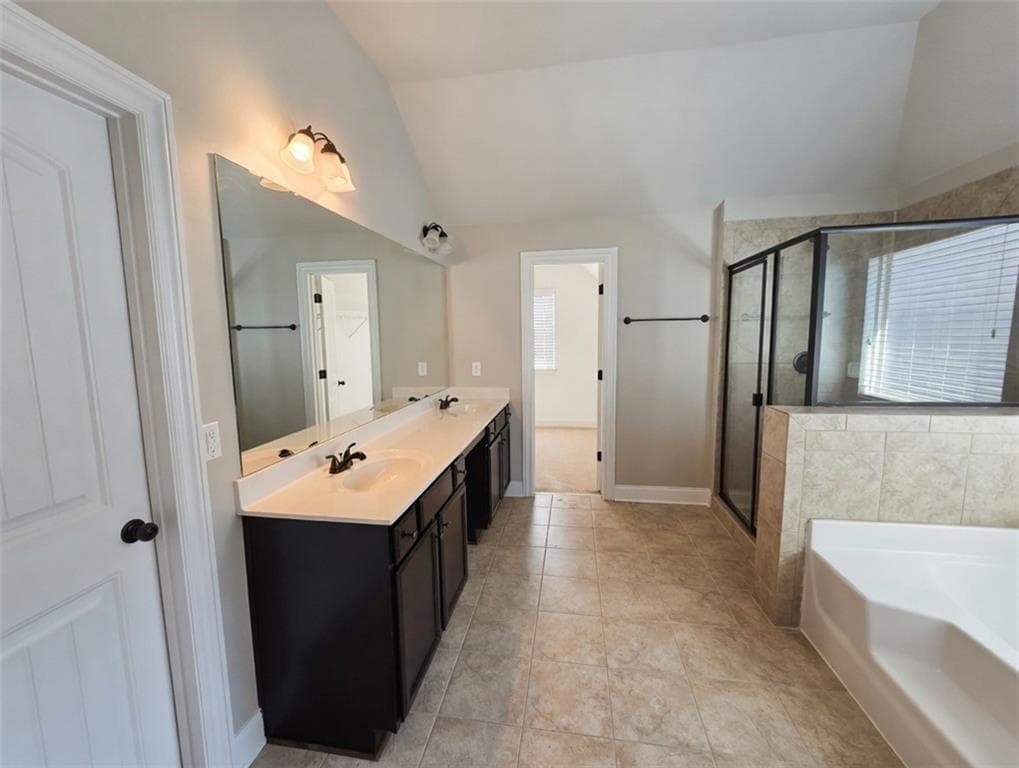 5 bedroom, 4 bathroom, 3,933 sq ft single family residence under contract at 510 Georgia Circle, Loganville, GA 30052 — photo 5