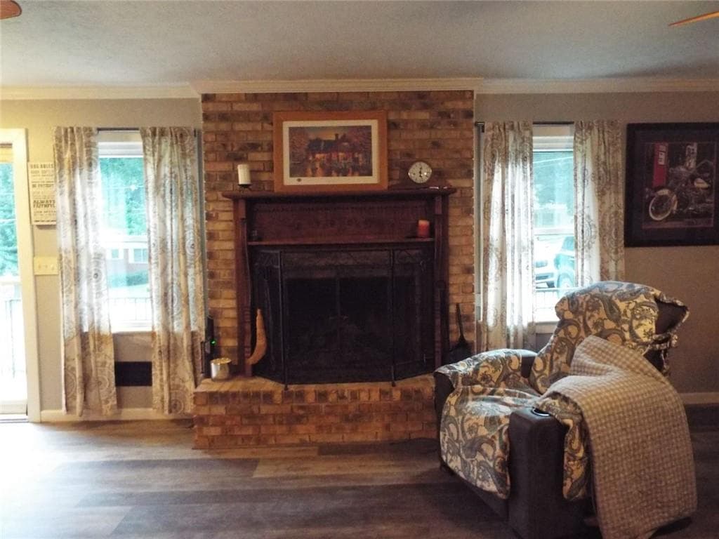 3 bedroom, 3 bathroom, 1,924 sq ft single family residence under contract at 2362 Westridge Drive, Snellville, GA 30078 — photo 6