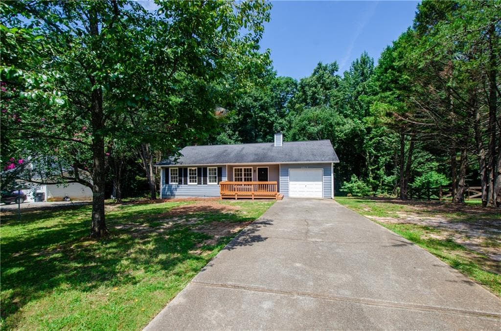 3 bedroom, 2 bathroom, 1,235 sq ft single family residence for sale at 2317 Verner Road, Lawrenceville, GA 30043 — photo 1 of 23