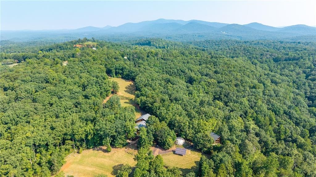 2 bedroom, 2 bathroom, 1,400 sq ft single family residence for sale at 464 Poole Road, Ball Ground, GA 30107