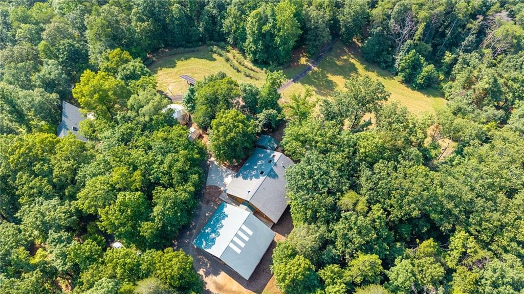 2 bedroom, 2 bathroom, 1,400 sq ft single family residence for sale at 464 Poole Road, Ball Ground, GA 30107 — photo 4