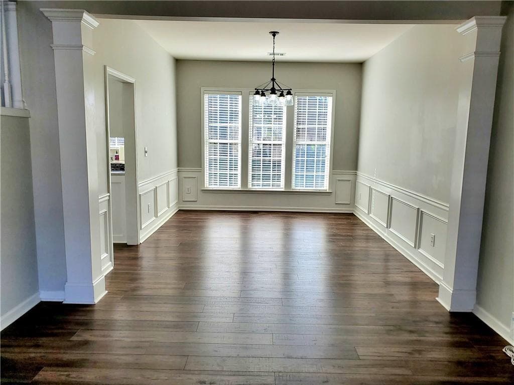 4 bedroom, 3 bathroom, 2,440 sq ft single family residence for rent at 5260 W Price Road, Suwanee, GA 30024 for $2,850 a month — photo 2