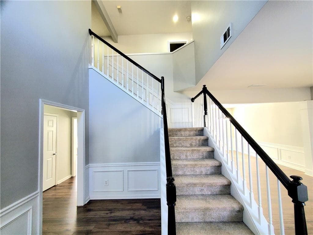 4 bedroom, 3 bathroom, 2,440 sq ft single family residence for rent at 5260 W Price Road, Suwanee, GA 30024 for $2,850 a month — photo 5