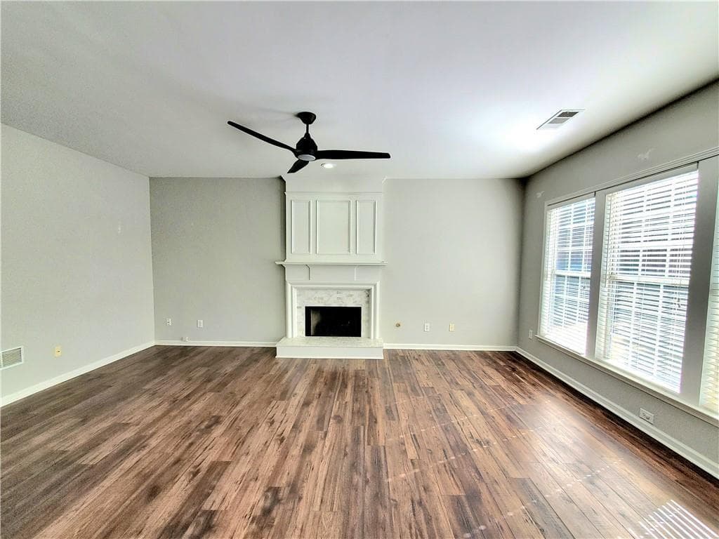 4 bedroom, 3 bathroom, 2,440 sq ft single family residence for rent at 5260 W Price Road, Suwanee, GA 30024 for $2,850 a month — photo 9