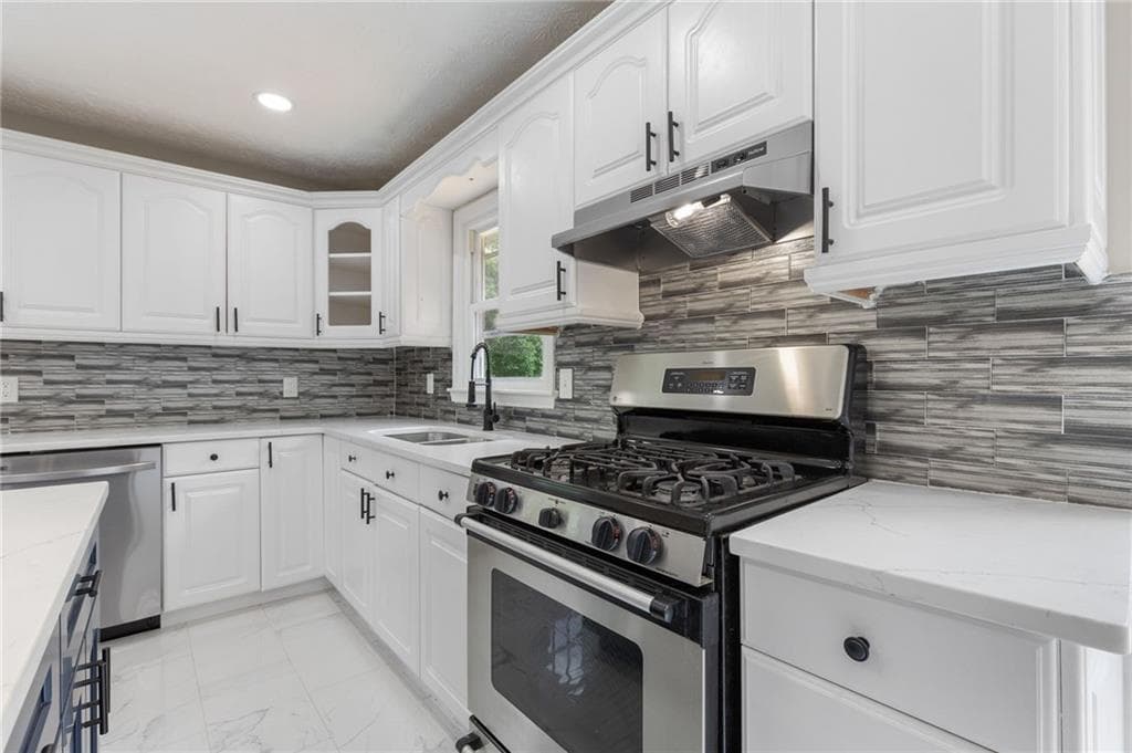 4 bedroom, 3 bathroom, 1,728 sq ft single family residence for sale at 2531 Falcon Ridge Drive, Grayson, GA 30017 — photo 8