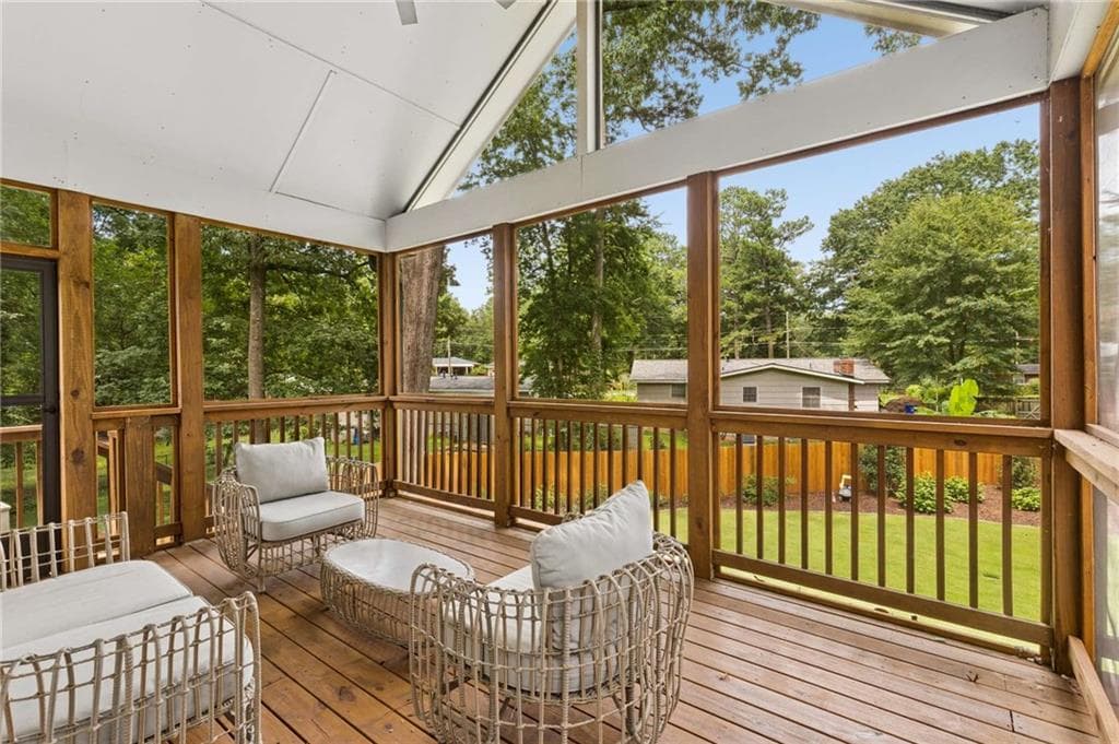 5 bedroom, 3 bathroom, 3,300 sq ft single family residence for sale at 859 East Avenue, Scottdale, GA 30079 — photo 5