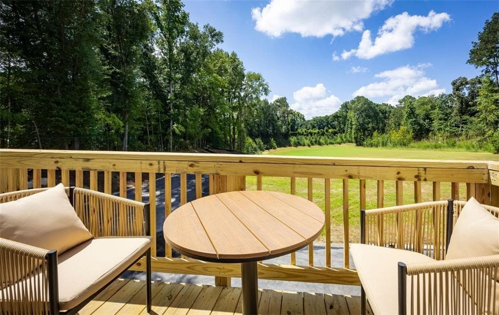 2 bedroom, 3 bathroom, 1,585 sq ft townhouse under contract at 2822 Graylag Alley, Atlanta, GA 30331 — photo 8