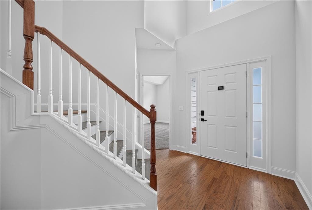5 bedroom, 3 bathroom, 2,768 sq ft single family residence for sale at 6280 Cove Creek Drive, Flowery Branch, GA 30542 — photo 6