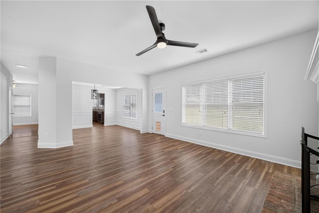 5 bedroom, 3 bathroom, 2,768 sq ft single family residence for sale at 6280 Cove Creek Drive, Flowery Branch, GA 30542 — photo 10