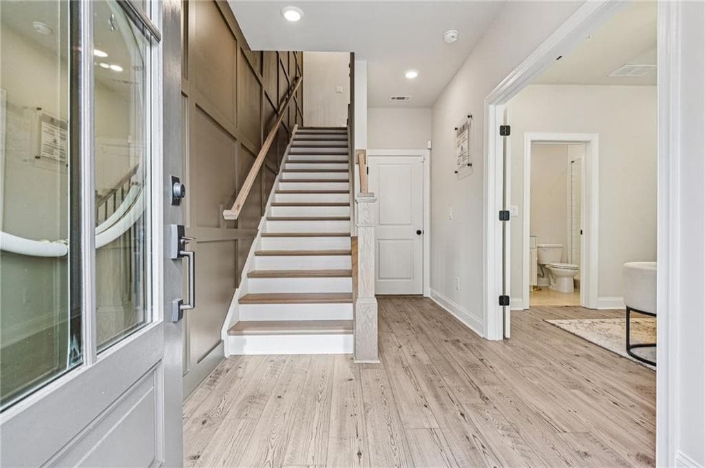 3 bedroom, 4 bathroom, 2,105 sq ft townhouse under contract at 235 Midnight Oak Run 8, Alpharetta, GA 30009 — photo 10