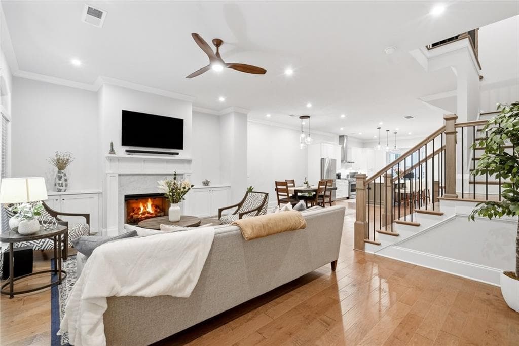 4 bedroom, 4 bathroom, 2,500 sq ft townhouse for sale at 687 Brennan Drive, Decatur, GA 30033 — photo 4