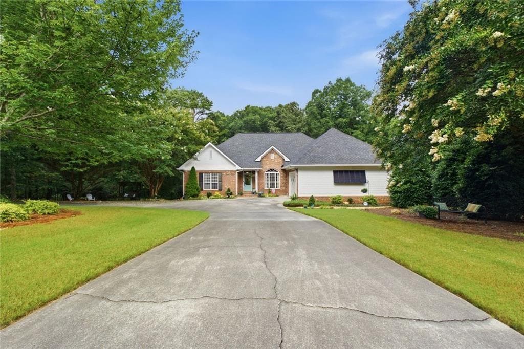 4 bedroom, 4 bathroom, 3,568 sq ft single family residence for sale at 333 Rustic Ridge Road, Rome, GA 30161 — photo 6