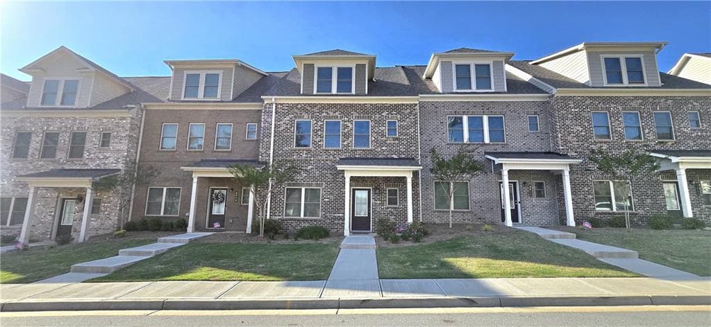 3 bedroom, 4 bathroom, 1,874 sq ft townhouse for rent at 3608 HIDDEN VALLEY Circle, Lawrenceville, GA 30044 for $2,400 a month — photo 1 of 48