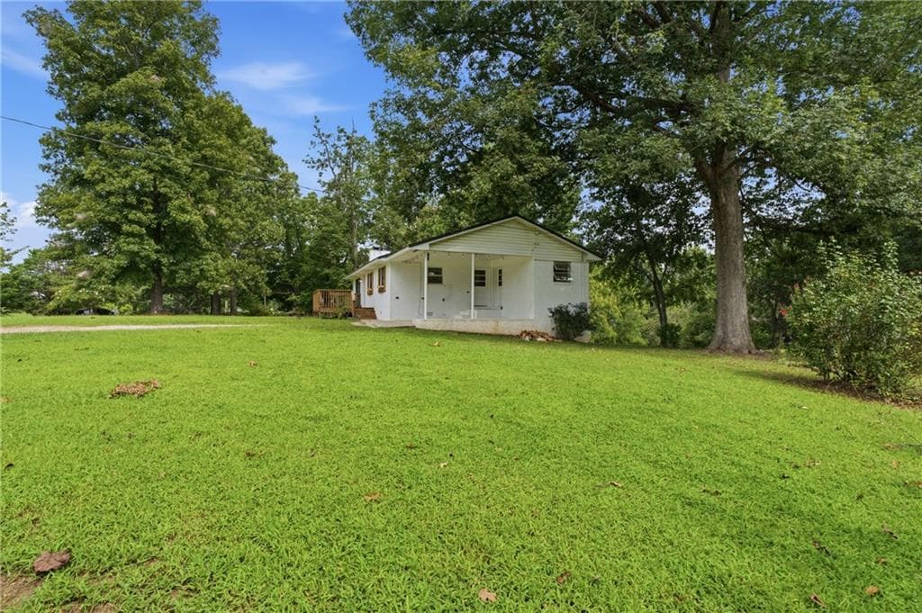 3 bedroom, 1 bathroom, 1,092 sq ft single family residence for sale at 918 Sims Harris Road, Lula, GA 30554 — photo 2