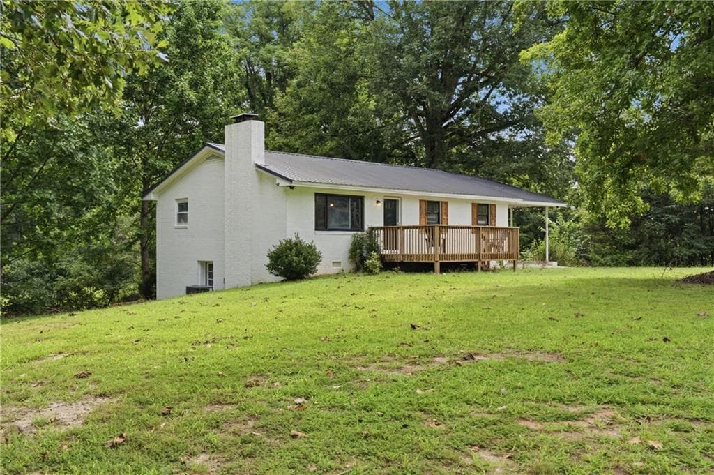 3 bedroom, 1 bathroom, 1,092 sq ft single family residence for sale at 918 Sims Harris Road, Lula, GA 30554 — photo 8