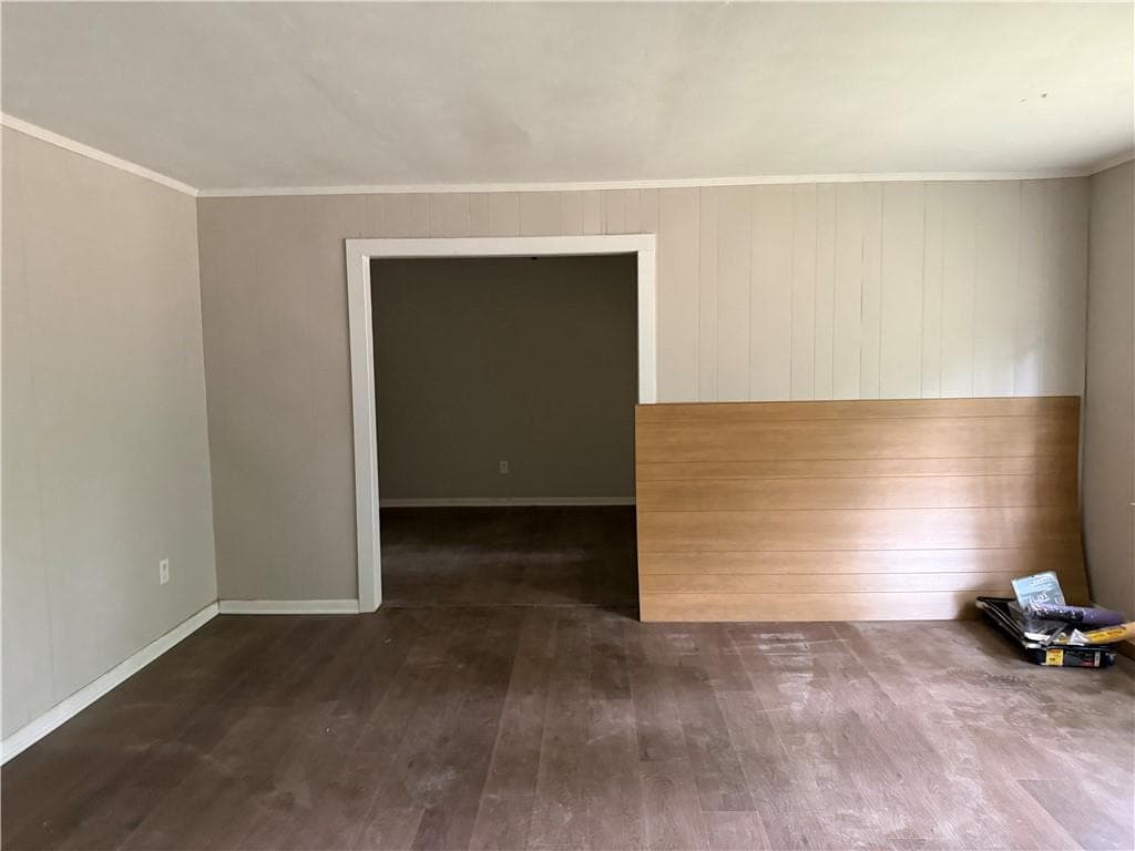 4 bedroom, 2 bathroom, 1,922 sq ft single family residence under contract at 203 Oglesby Bridge Road, Conyers, GA 30094 — photo 6