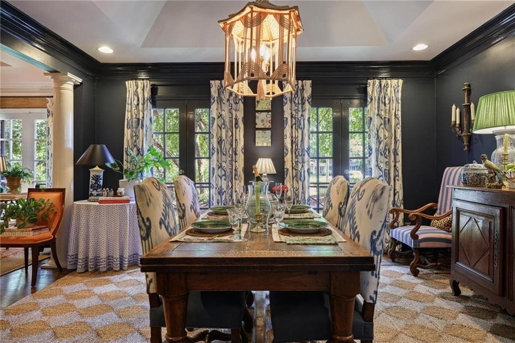 3 bedroom, 3 bathroom, 2,787 sq ft single family residence for sale at 349 Pineland Road, Atlanta, GA 30342 — photo 8