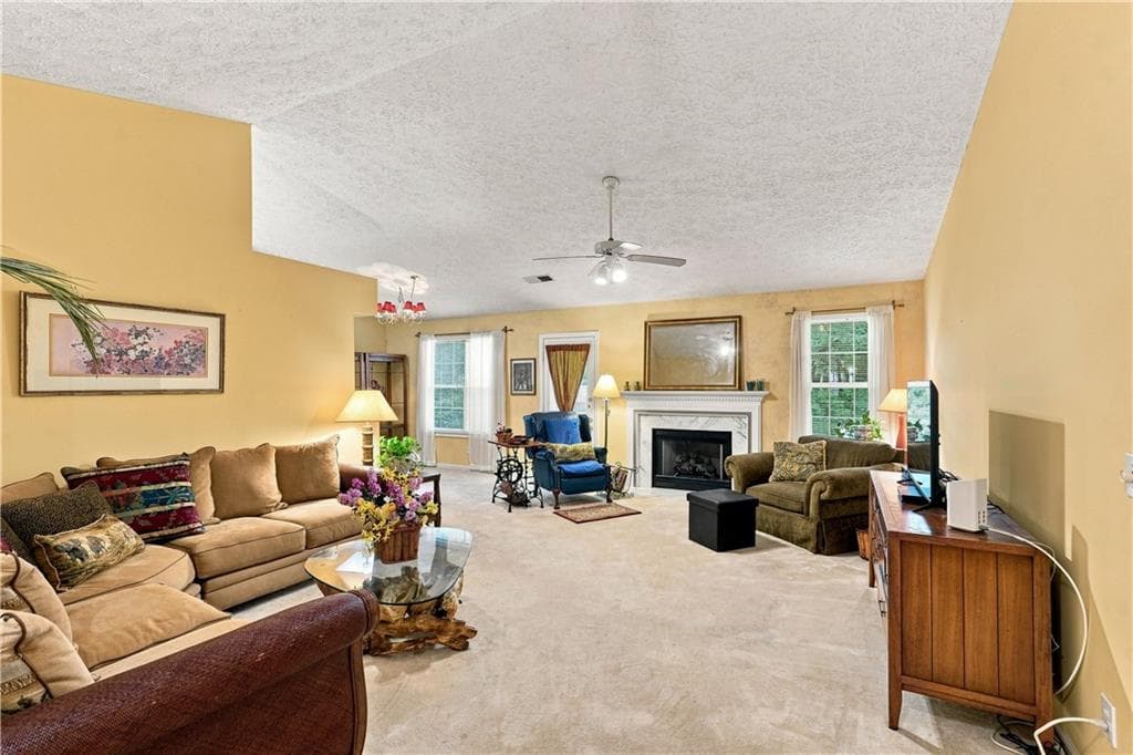 3 bedroom, 2 bathroom, 1,523 sq ft single family residence for sale at 3554 Plum Creek Trail, Kennesaw, GA 30152 — photo 3