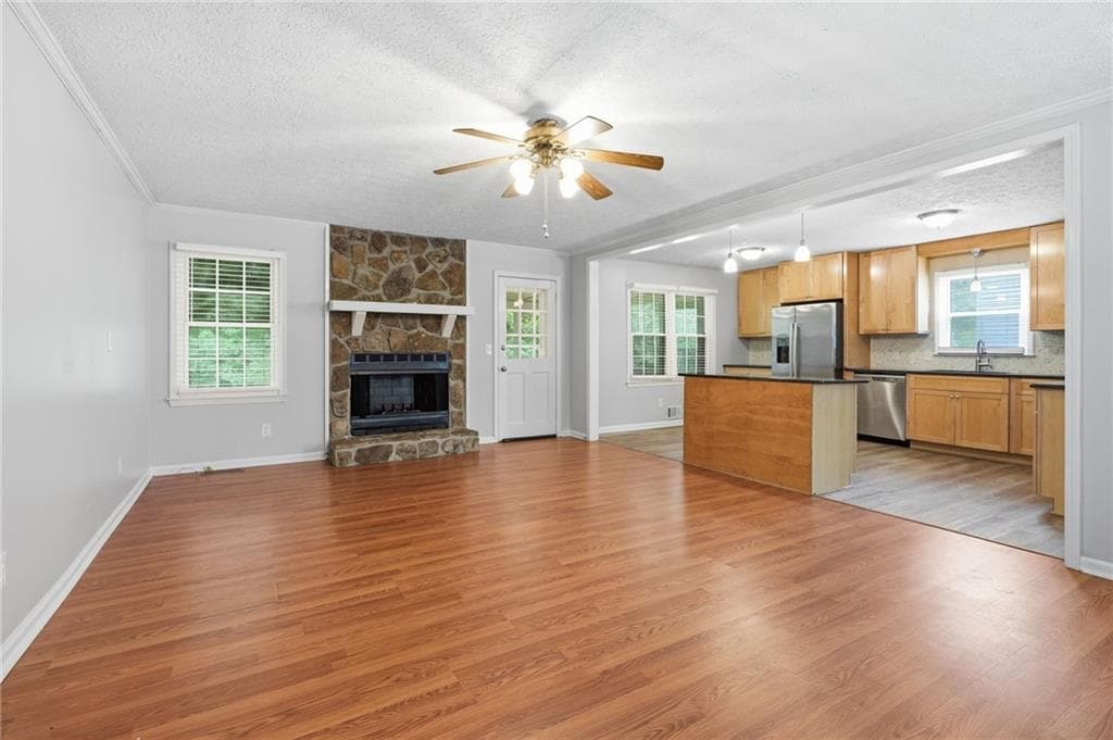 3 bedroom, 2 bathroom, 2,032 sq ft single family residence for sale at 106 Kimberly Road, Canton, GA 30115 — photo 9