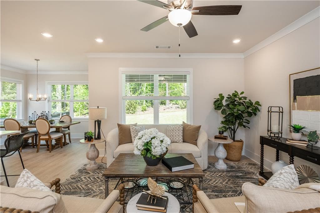 4 bedroom, 3 bathroom, 2,622 sq ft single family residence under contract at 5587 Overview Drive, Flowery Branch, GA 30542 — photo 9