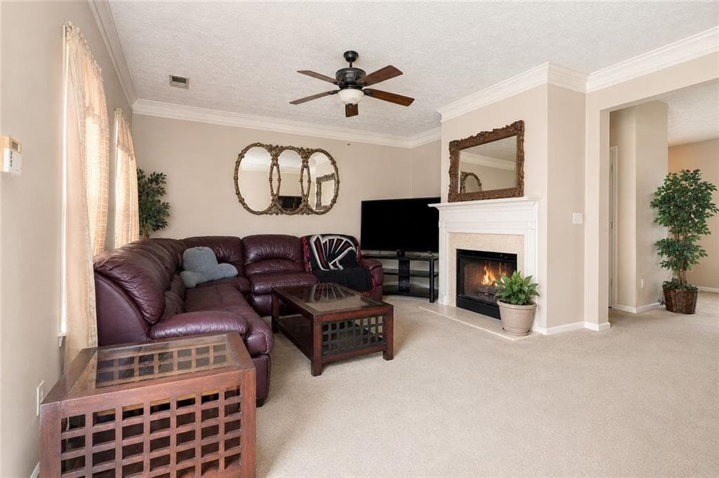 3 bedroom, 3 bathroom, 1,408 sq ft townhouse for sale at 5630 Hampton Court, Atlanta, GA 30349 — photo 7