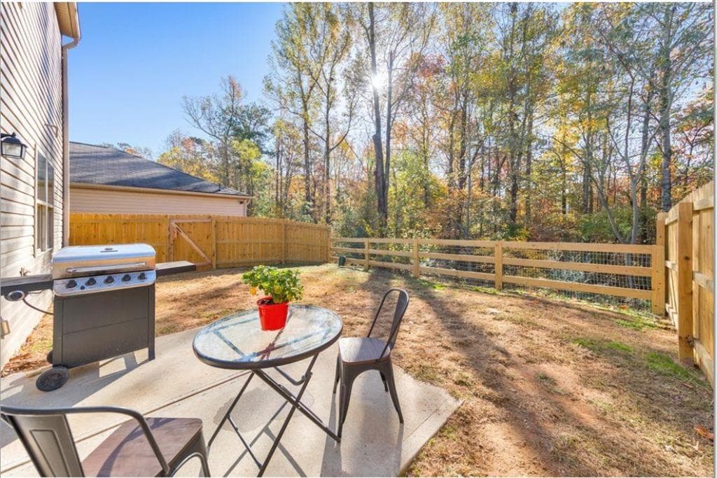 3 bedroom, 3 bathroom, 1,682 sq ft single family residence for sale at 514 Altama Way, Acworth, GA 30102 — photo 3