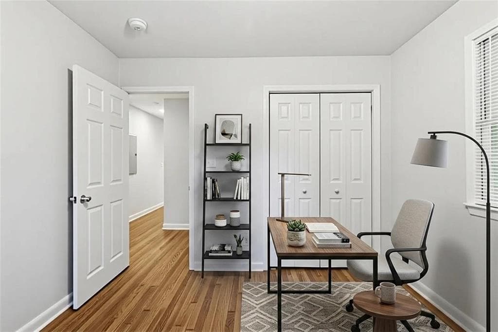 3 bedroom, 2 bathroom, 1,000 sq ft single family residence for sale at 3200 Belfort Road, Atlanta, GA 30354 — photo 5