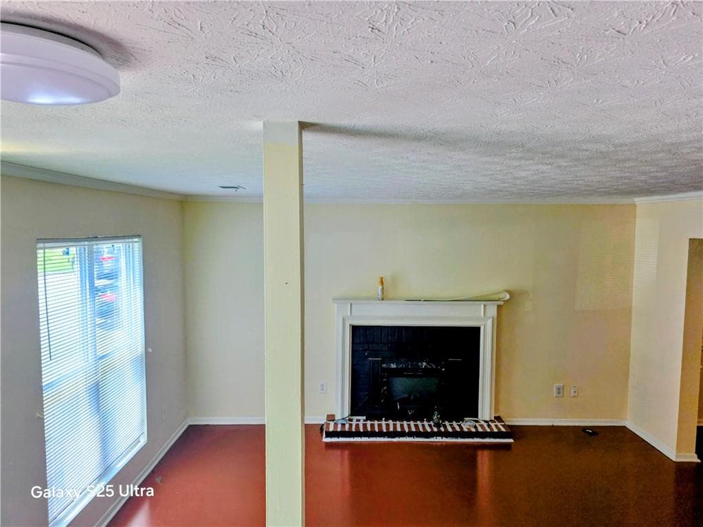 3 bedroom, 2 bathroom, 1,160 sq ft townhouse for sale at 3160 Shadow Walk Lane, Tucker, GA 30084 — photo 5