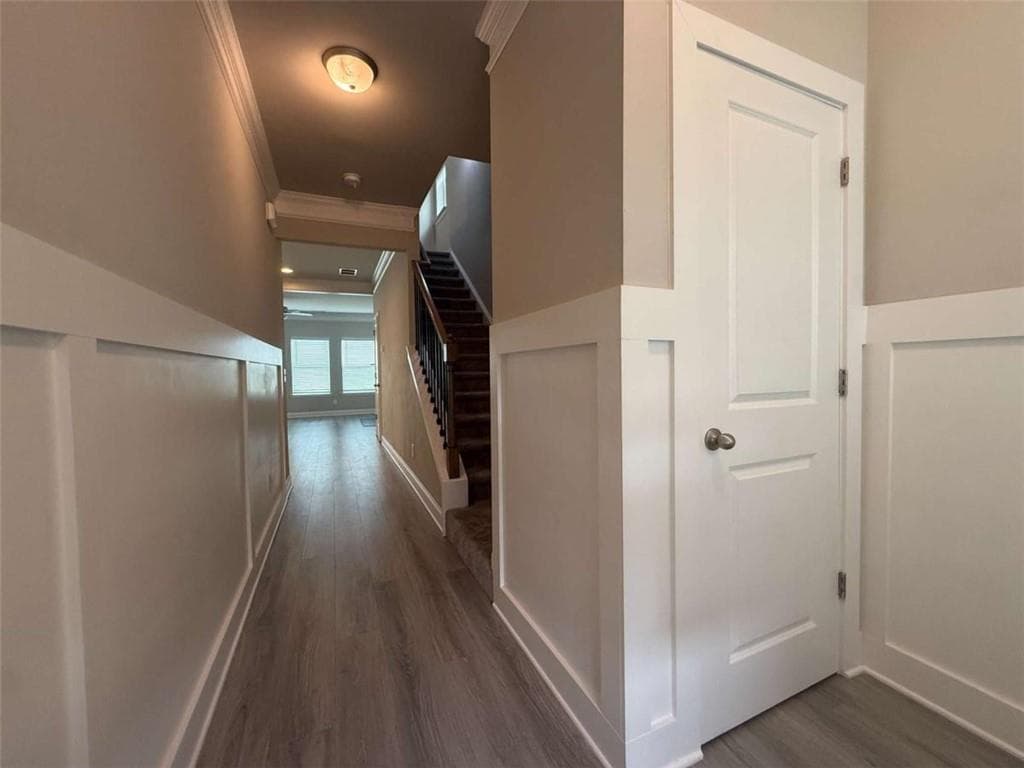 3 bedroom, 3 bathroom, 2,252 sq ft single family residence for rent at 1521 Winding Ridge Trl, Hoschton, GA 30548 for $2,150 a month — photo 2
