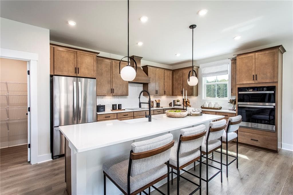 5 bedroom, 4 bathroom, 3,313 sq ft single family residence for sale at 5930 Violet Lane, Cumming, GA 30028 — photo 3