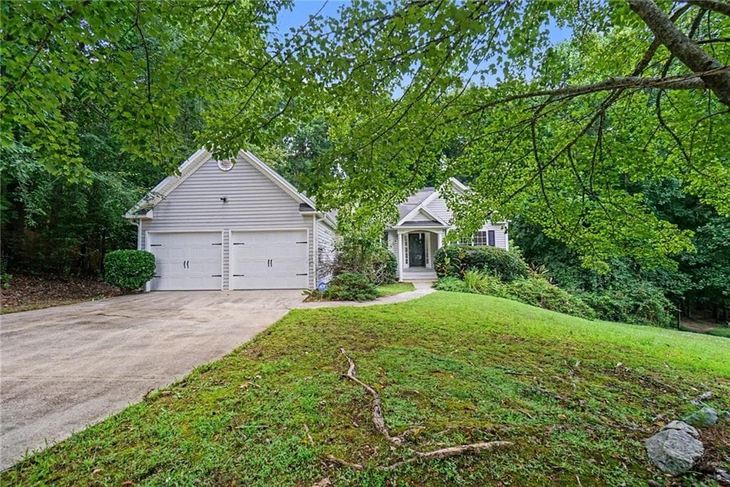 3 bedroom, 2 bathroom, 1,955 sq ft single family residence under contract at 245 London Lane, Hiram, GA 30141 — photo 3
